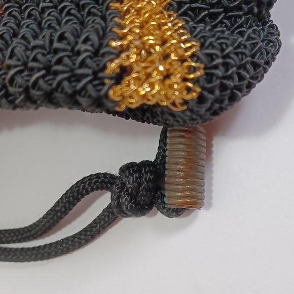 Vintage Knitted Drawstring Purse - Picture 2 of 8